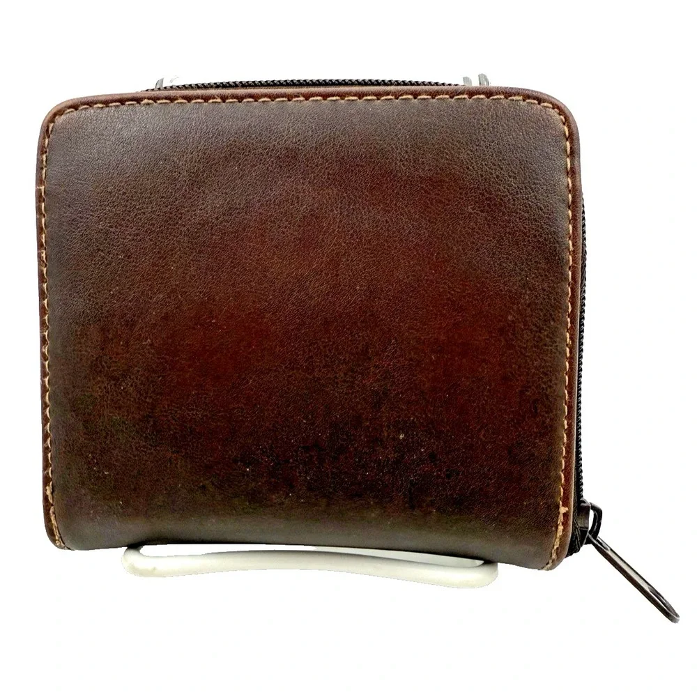 STRADA Brown Leather Wallet with Zip-Around Closure for Men or Women